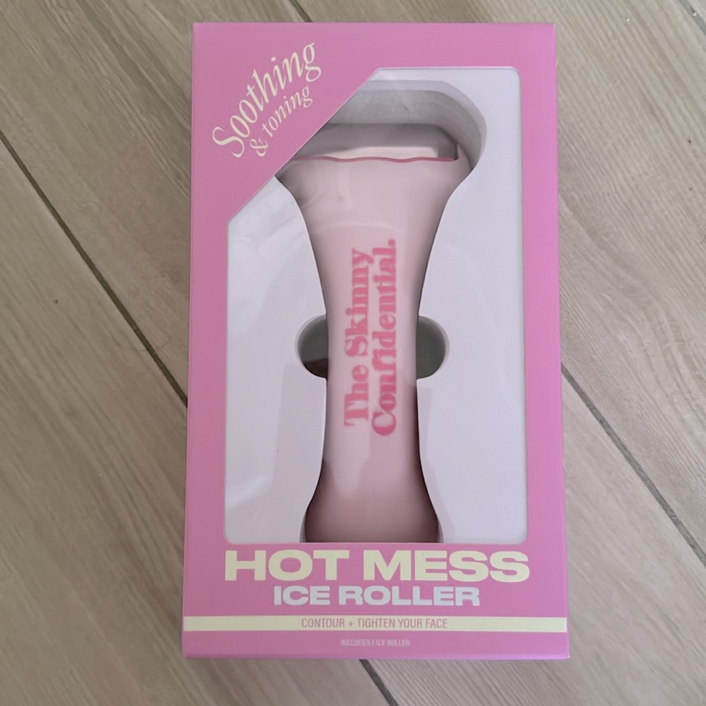 NEW!! Skinny Confidential Hot Mess Ice Roller